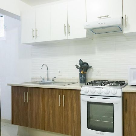 Suites Jacarandas 203 Guadalajara Dış mekan fotoğraf